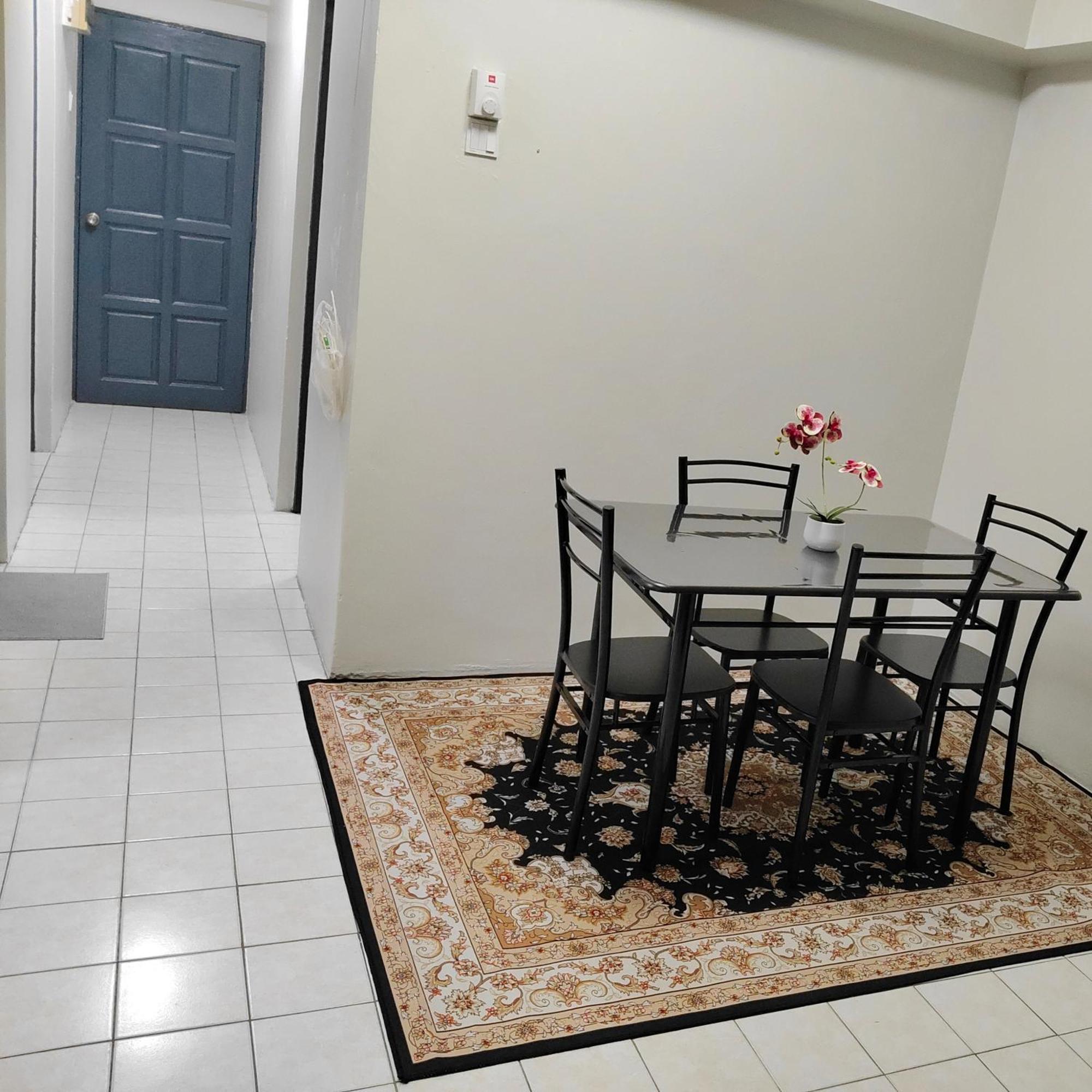Nur Homestay Permai Damansara Damai بيتالينغ جايا المظهر الخارجي الصورة